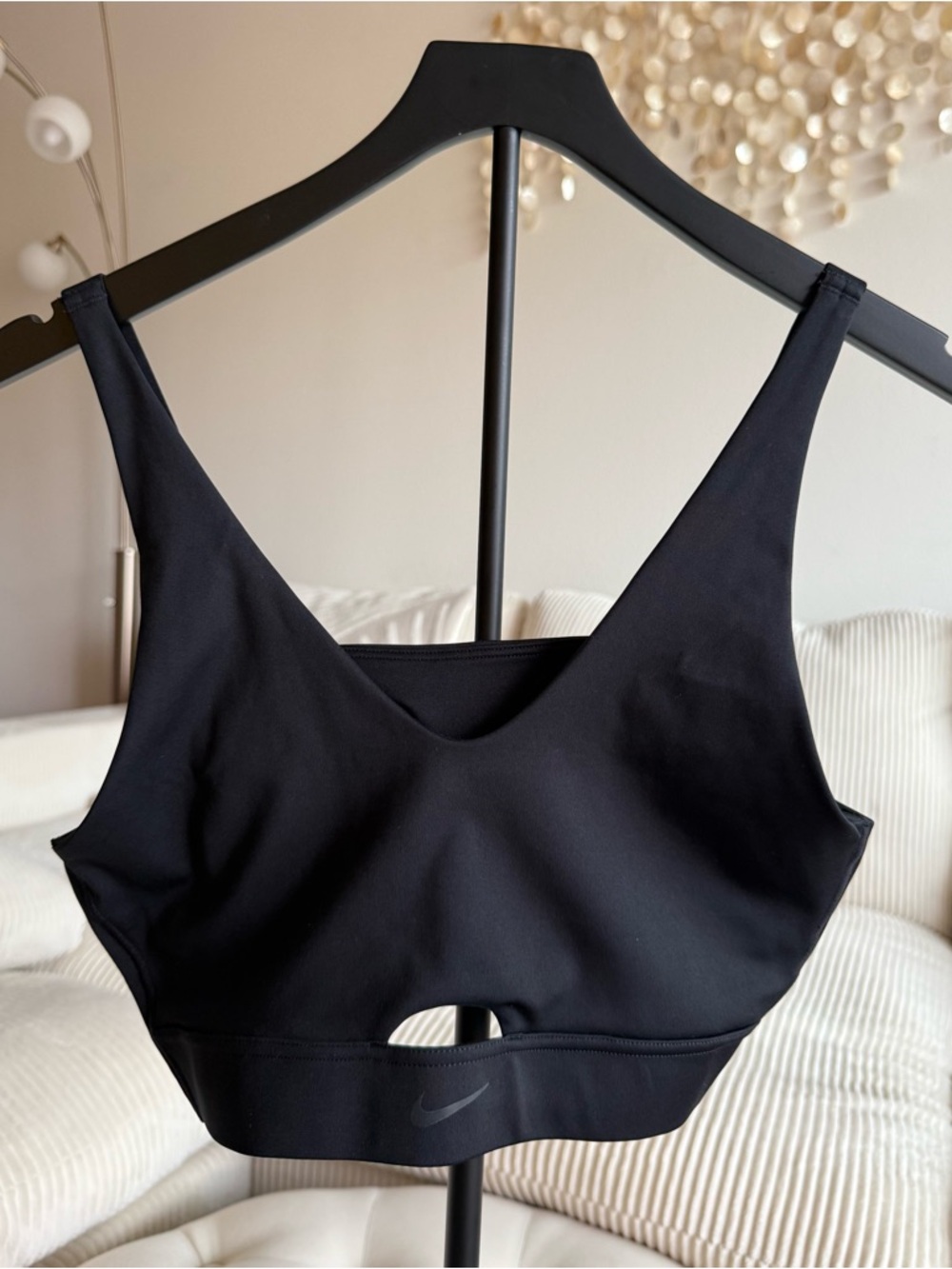 nike black womens sports bra